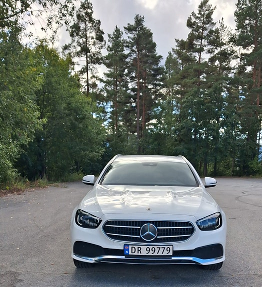 Mercedes-Benz E300 de 9 of 30
