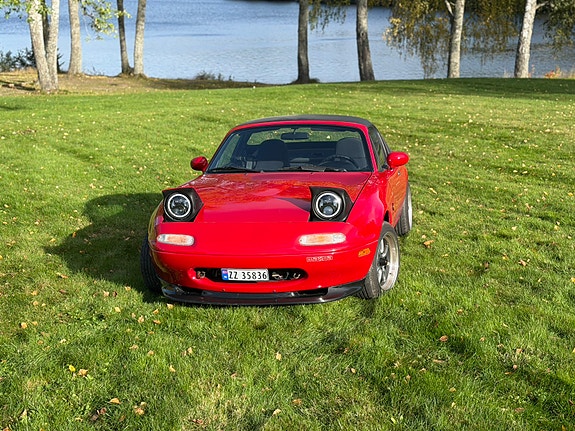 Mazda MX-5 2 of 23