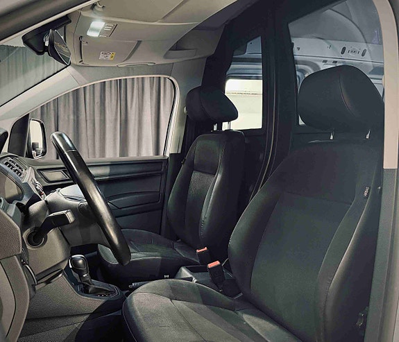 Volkswagen Caddy 18 of 20
