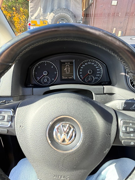 Volkswagen Golf Plus 2 of 15