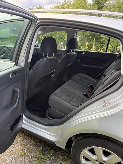 Volkswagen Golf Plus 10 of 15
