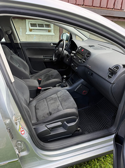 Volkswagen Golf Plus 8 of 15