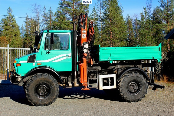 Mercedes-Benz U1450-427 27 of 30