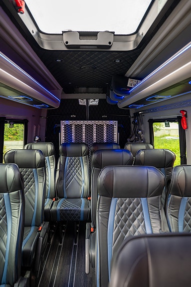 Mercedes-Benz Sprinter 519 9 of 13