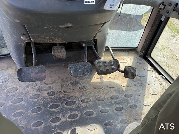 Valtra 2003 T 160-4 4x4 med Tvillinghjul 24 of 30