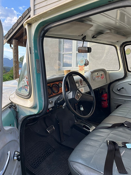 Chevrolet C10 15 of 15