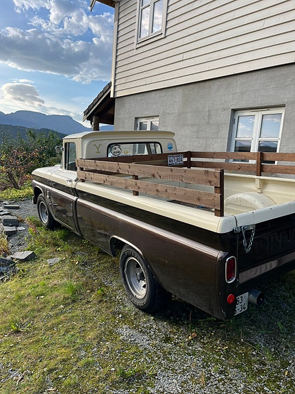 Chevrolet C10 5 of 15