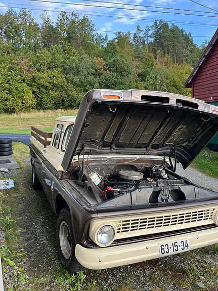 Chevrolet C10 14 of 15