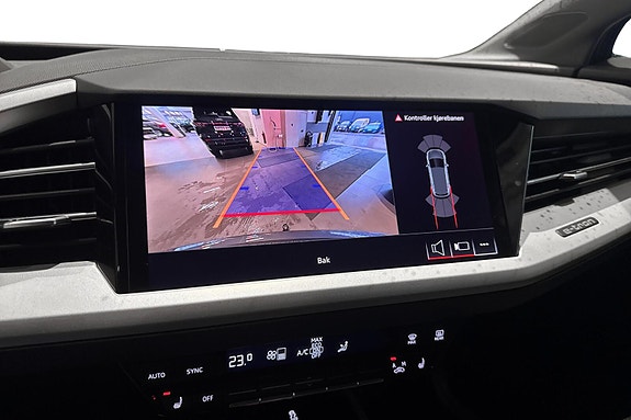 Audi Q4 e-tron 13 of 22