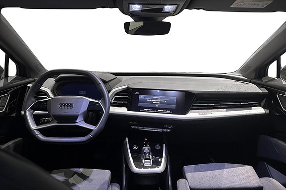 Audi Q4 e-tron 7 of 22