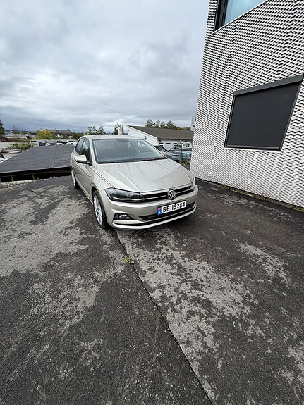 Volkswagen Polo 4 of 9