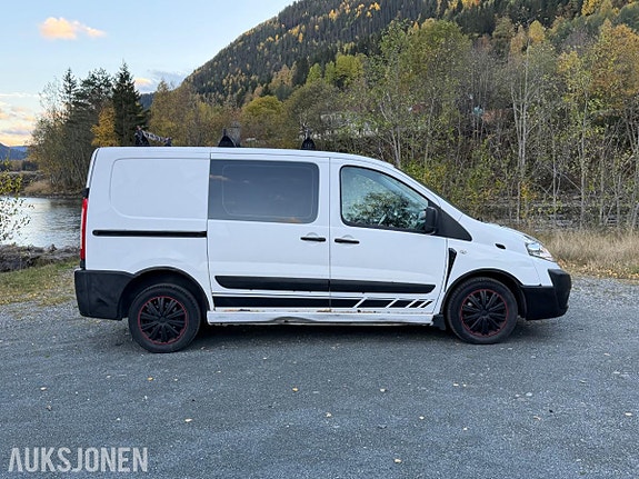 Toyota Proace 9 of 30