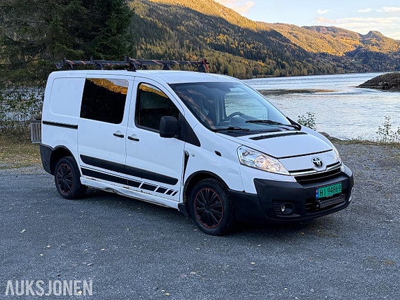 Toyota Proace 4 of 30