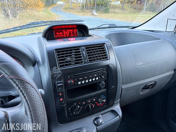 Toyota Proace 26 of 30