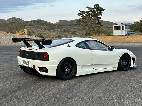 Ferrari 360 2 of 4