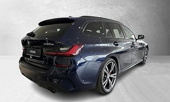 BMW 330e 5 of 14