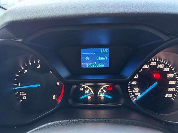 Ford Transit Connect 20 of 30