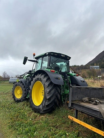 John Deere 6R 185 3 of 8