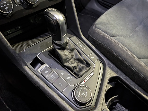 Volkswagen Tiguan 19 of 25