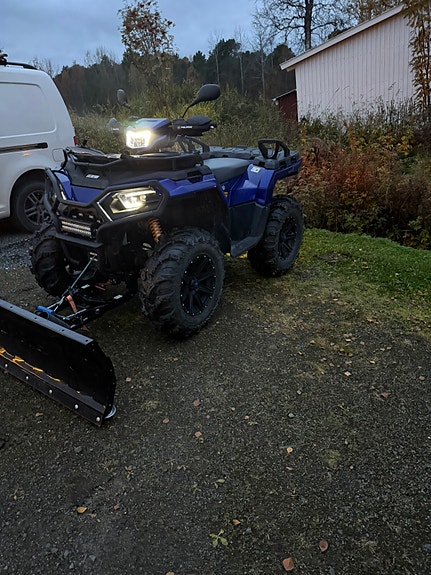 Polaris Sportsman 570 EPS 2 of 10