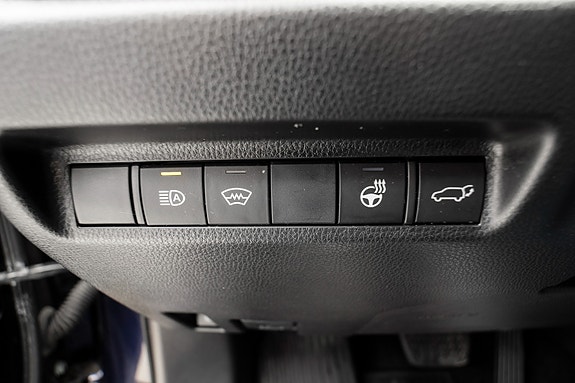 Toyota RAV4 22 of 30