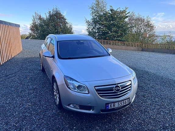 Opel Insignia 2 of 19