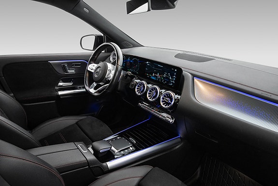 Mercedes-Benz EQA350 14 of 30