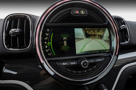 MINI Countryman Cooper SE 14 of 28