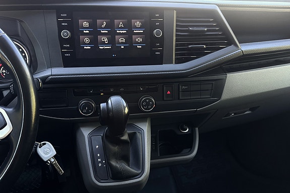 Volkswagen Transporter 17 of 20