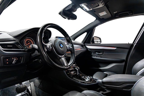 BMW 225xe 15 of 30