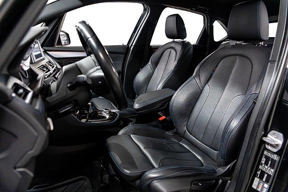 BMW 225xe 3 of 30