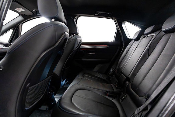 BMW 225xe 5 of 30