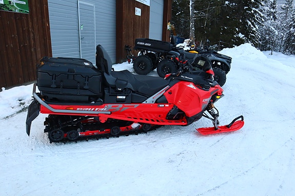 Lynx Xterrain Brutal 850 E-TEC 3 of 5