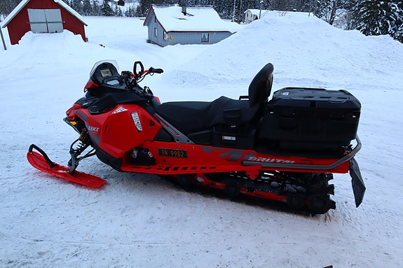 Lynx Xterrain Brutal 850 E-TEC 4 of 5