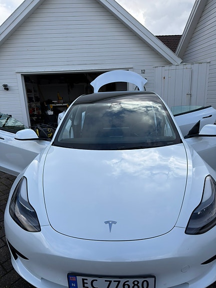 Tesla Model 3 13 of 22