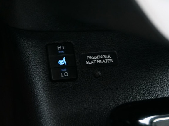 Toyota Prius 22 of 24