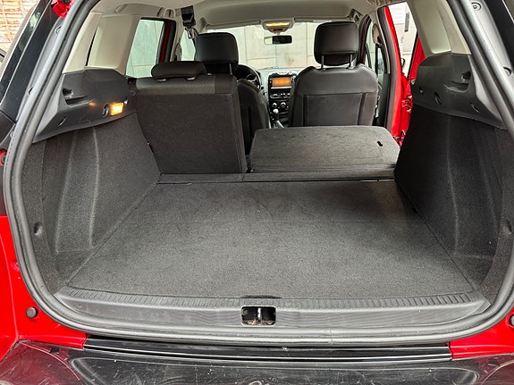 Renault Clio IV 7 of 19