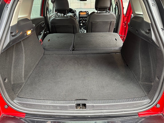 Renault Clio IV 8 of 19