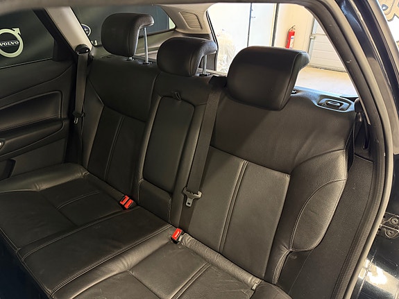 Ford Mondeo 25 of 26