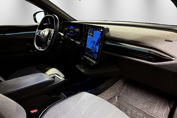 Renault Megane E-Tech 27 of 30