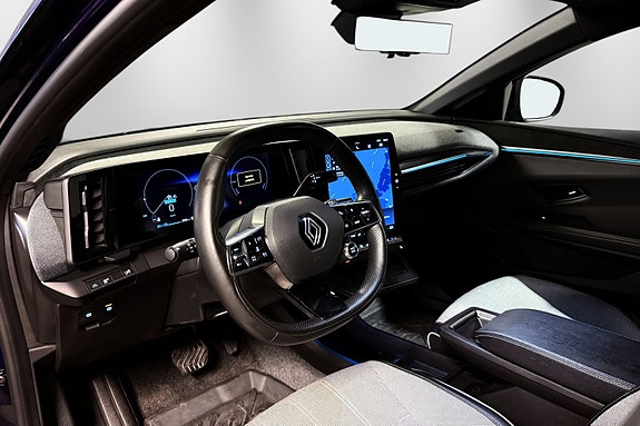 Renault Megane E-Tech 25 of 30