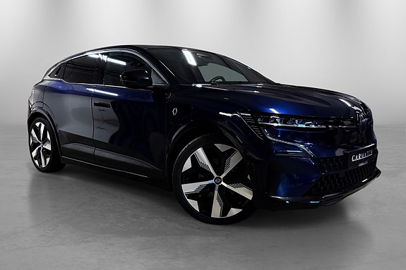 Renault Megane E-Tech 21 of 30