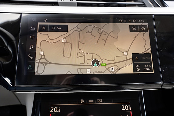 Audi e-tron 17 of 30