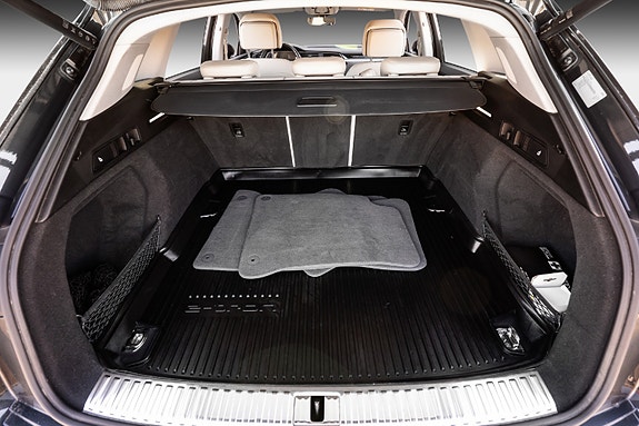 Audi e-tron 30 of 30