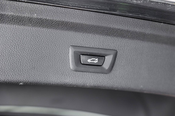 BMW 320d 29 of 30