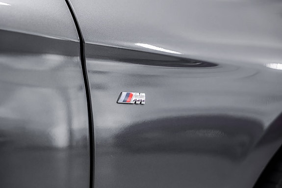 BMW 320d 2 of 30