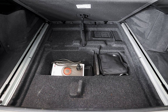 BMW 320d 30 of 30