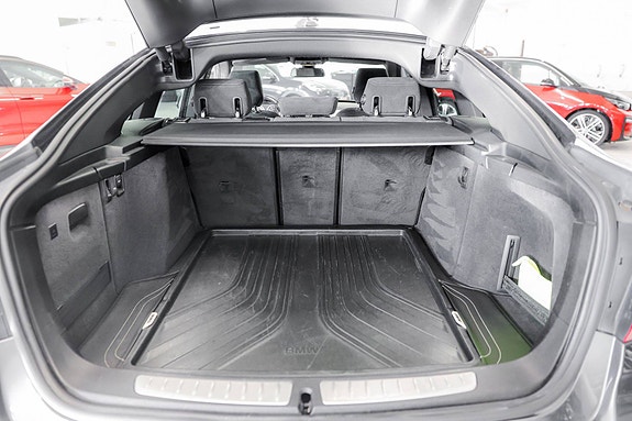 BMW 320d 28 of 30