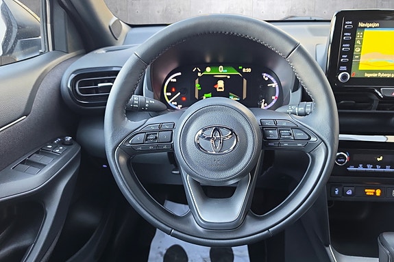 Toyota Yaris Cross 12 of 20