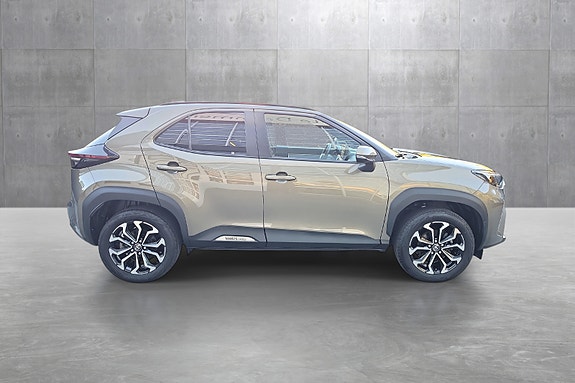 Toyota Yaris Cross 6 of 20